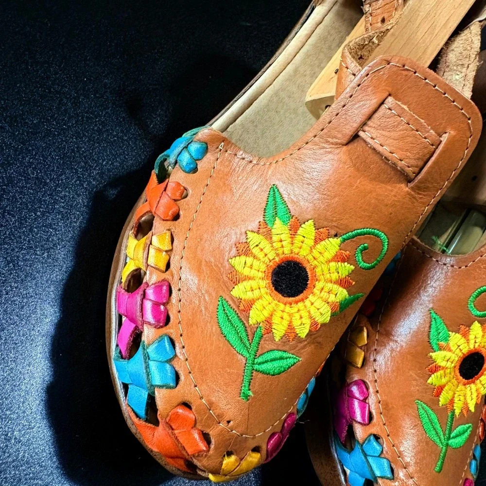 handmade Mexican huarache platform heels Embroidered Bonita clogs leather size 7